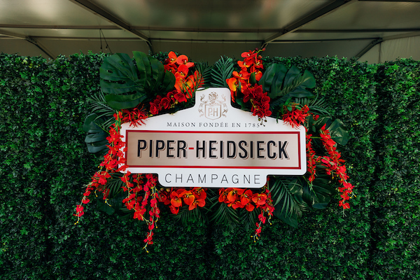 Piper-Heidsieck Champagne Lounge